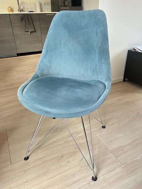 Ronde eettafel incl. 4 stoelen