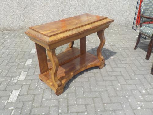 Antiek soort site table in zeer goede staat
