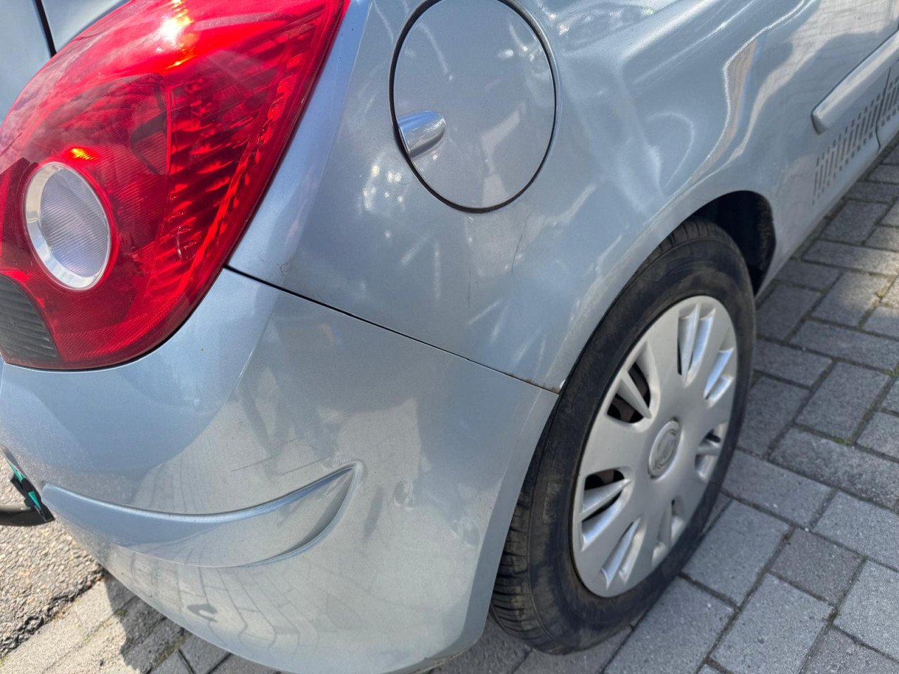 Opel Corsa - 1.2-16V Enjoy/Lees Tekst/