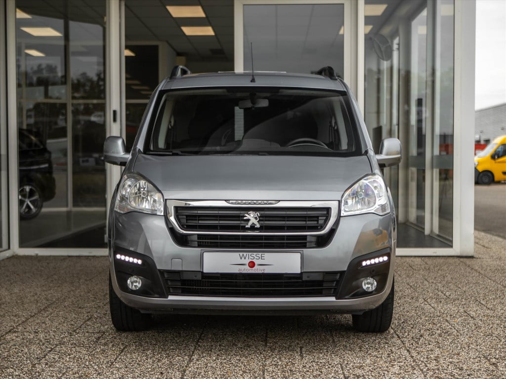 Peugeot Partner 1.2 puretech 110pk | airco | zonnepaneel | cruise control |