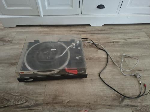 Mooie Vintage Pioneer PL-514X platenspeler (Auto-Return).