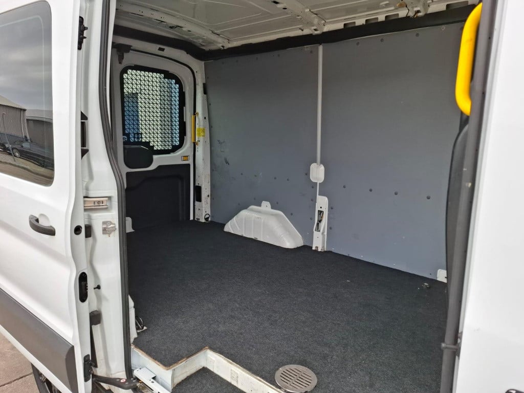 Ford Transit 350 2.0 tdci l2h2 trend airco / cruise controle / euro 6 / tre