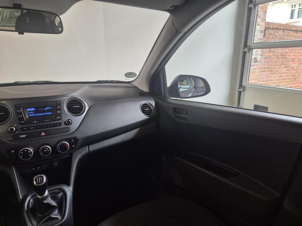 Hyundai I 10 1.0i comfort / stuur-stoel verwarming / 1e eigenaar / nieuwe k