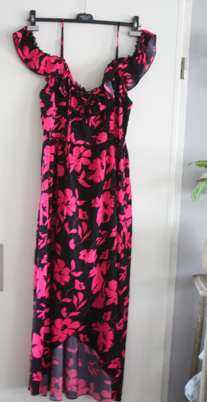 Zwart met roze bloemen maat l40-42