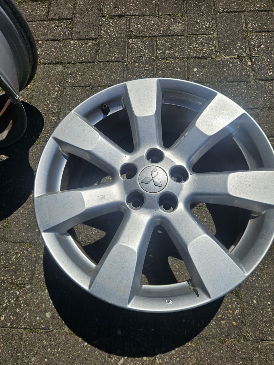 Velgen licht metaal Mitsubishi Outlander