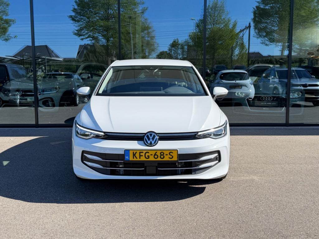 Volkswagen Golf 1.5 ehybrid 204pk style | 360 camera | ergo stoel | adapt. 