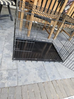 HONDENBENCH ZWART IZGS