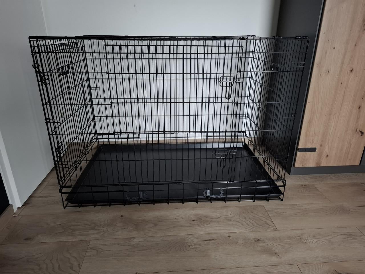 Honden bench 121 x75 x 87