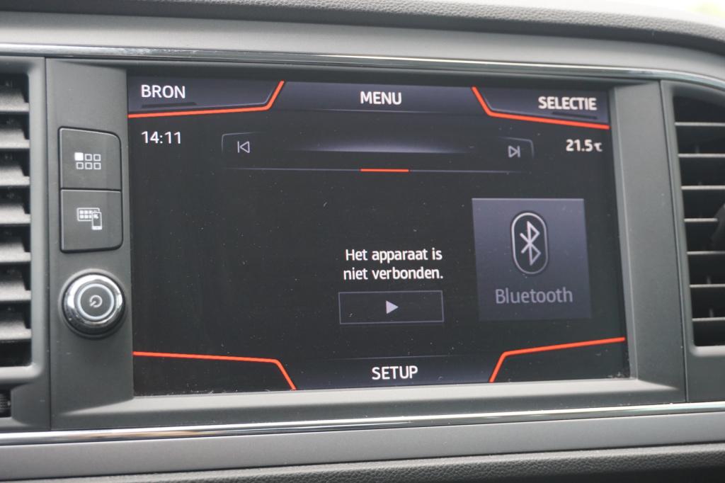 Seat Leon st 1.0 ecotsi style business intense automaat - climate / navi / 