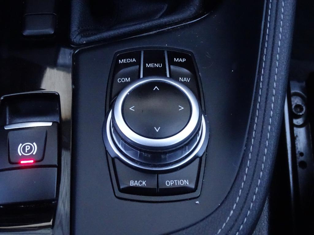 BMW X1 sdrive18i x-line | leder | led