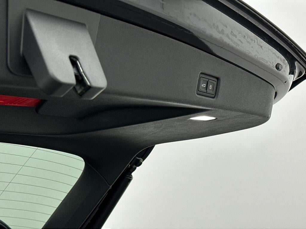 Audi Q5 2.0 tfsi e-hybrid quattro s edition competition