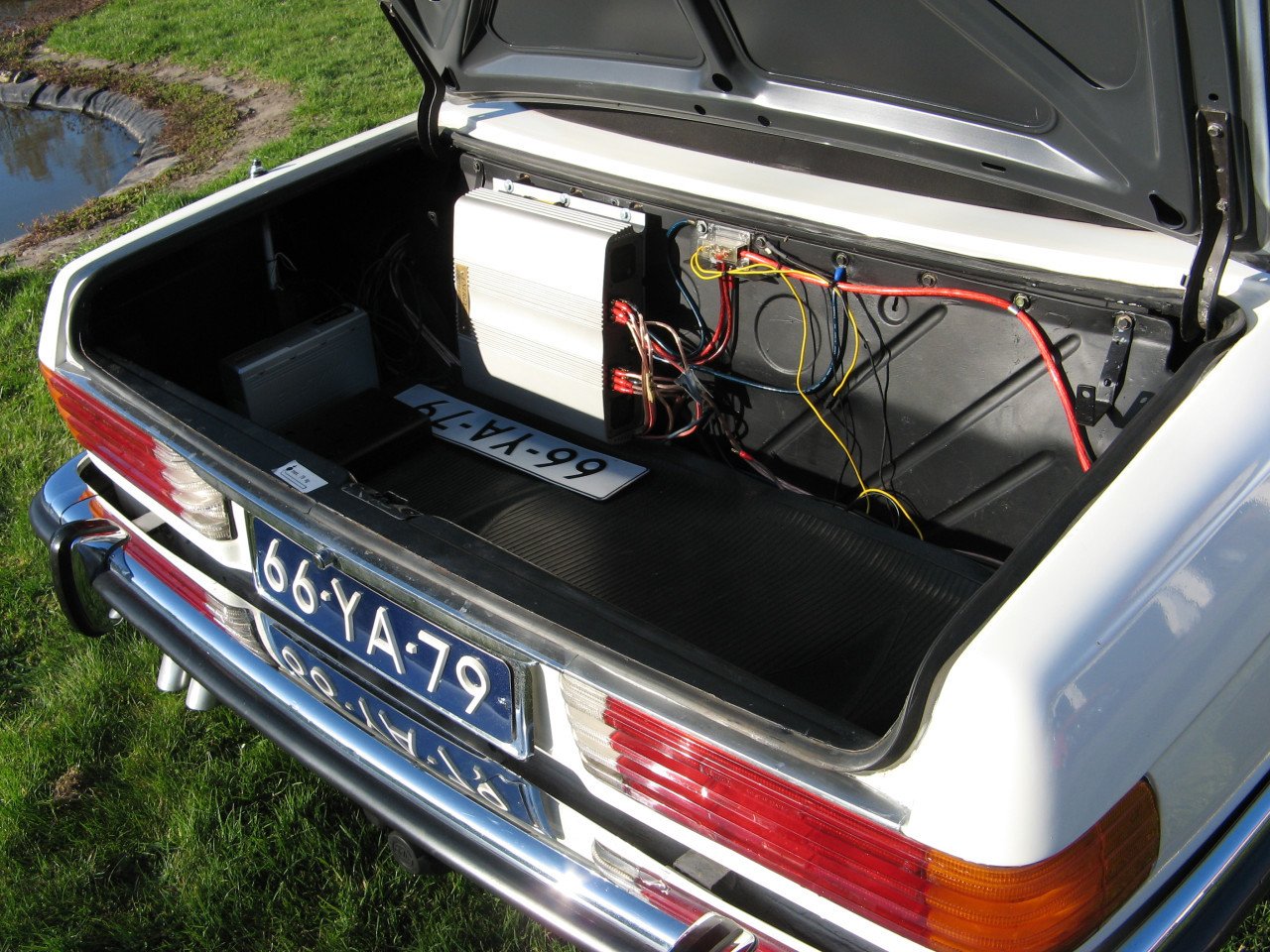 Prachtige Mercedes 280 SL Cabrio injectie