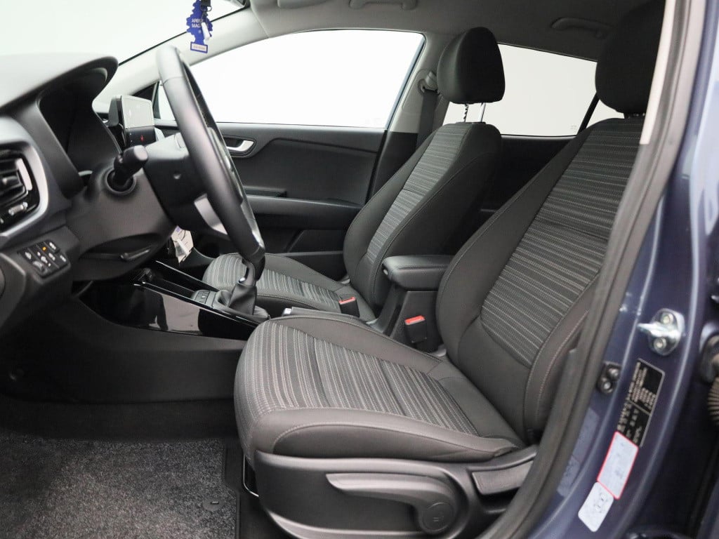 Kia Stonic 1.0 t-gdi mhev dynamicline | lmv | parkeer sensoren | cruise con