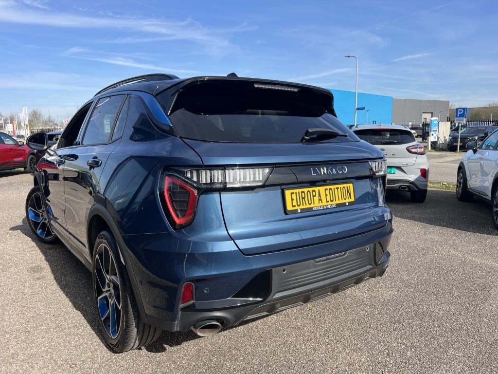 Lynk & Co 01 1.5 261pk phev plug inn hybrid , pano dak,car play, adaptive c