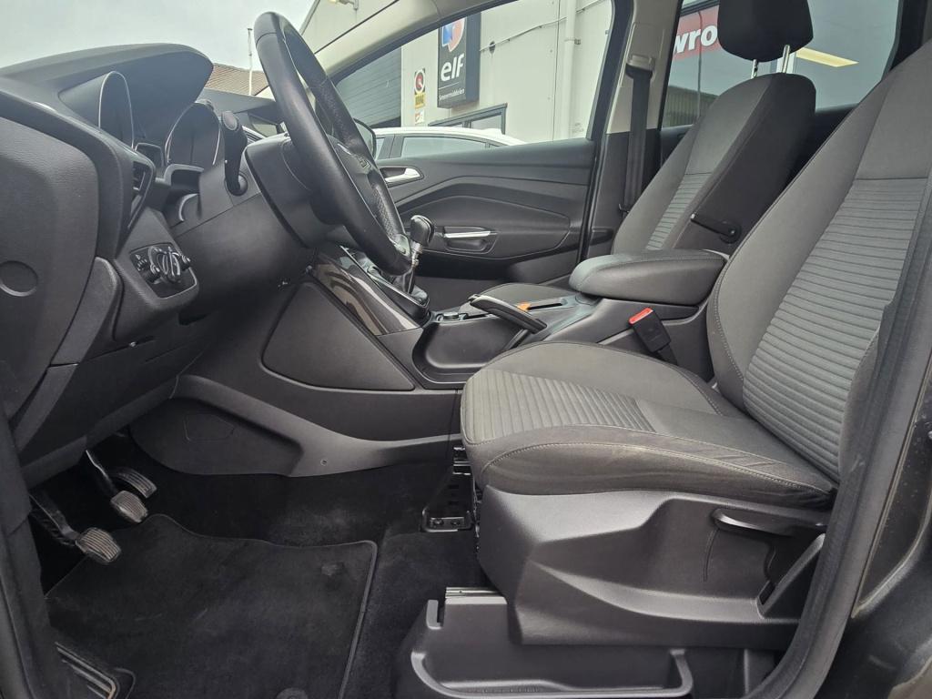 Ford C-max 1.0 titanium