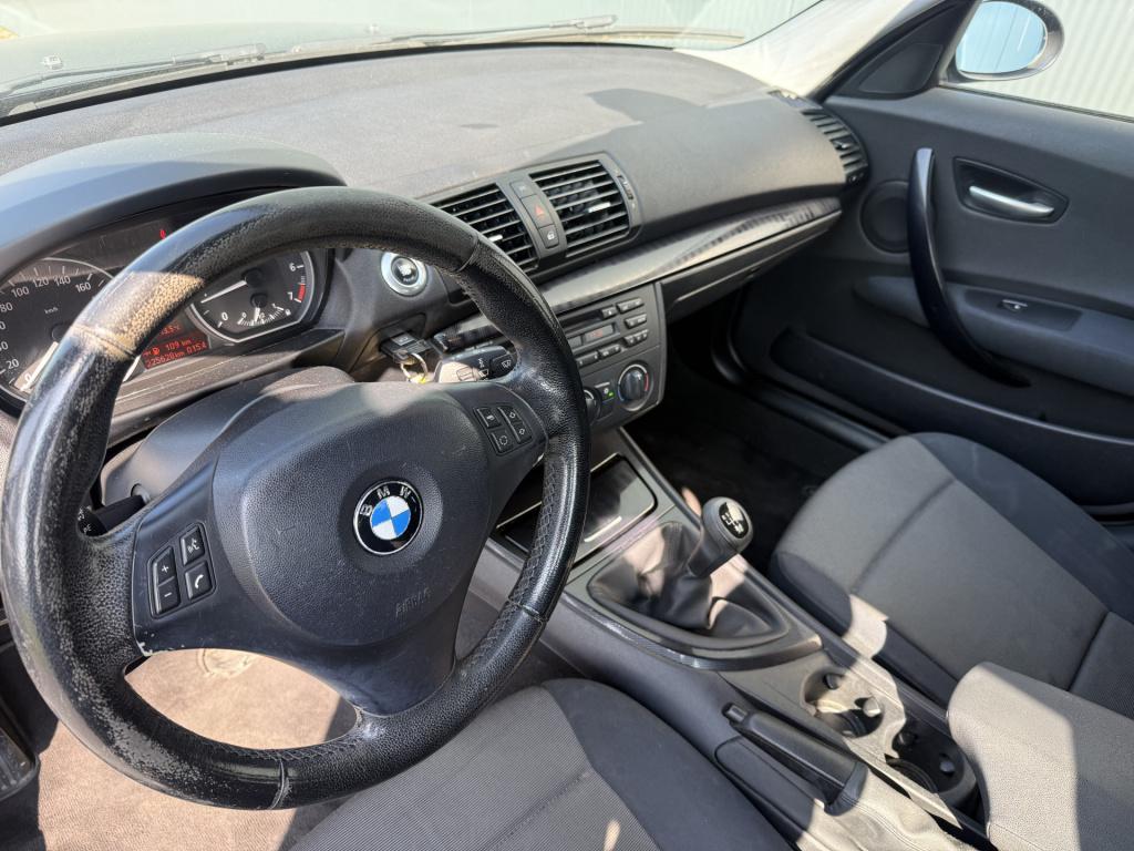 BMW 1 Serie 116i 115pk high executive 5-drs