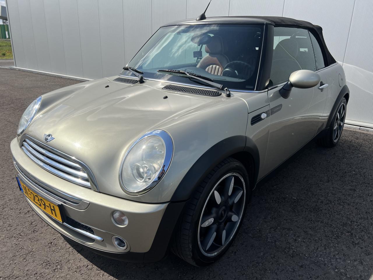 MINI Mini Cabrio 1.6 Cooper Pepper