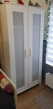 Witte Ikea kledingkast