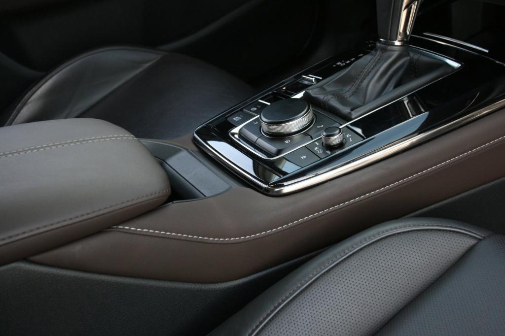 Mazda Cx-30 2.0 e-skyactiv-x m hybrid luxury