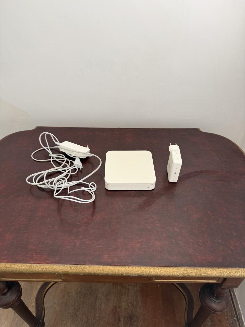 Apple AirPort Extreme + AirPort Express (stekker model)