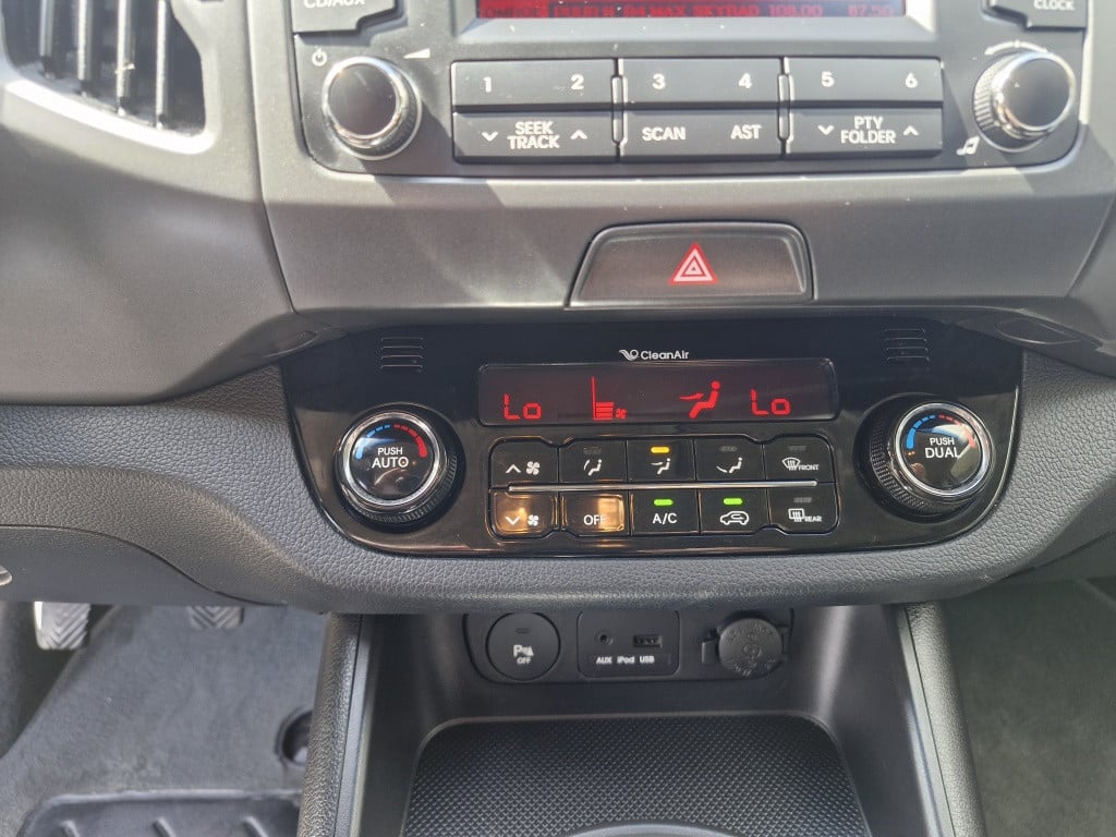 Kia Sportage 1.6 gdi x-ecutive +