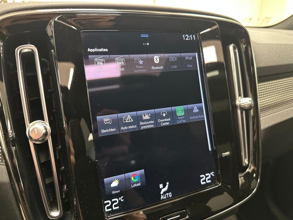 Volvo XC40 1.5 t5 recharge r-design | panoramadak | keyless entry | 262pk |
