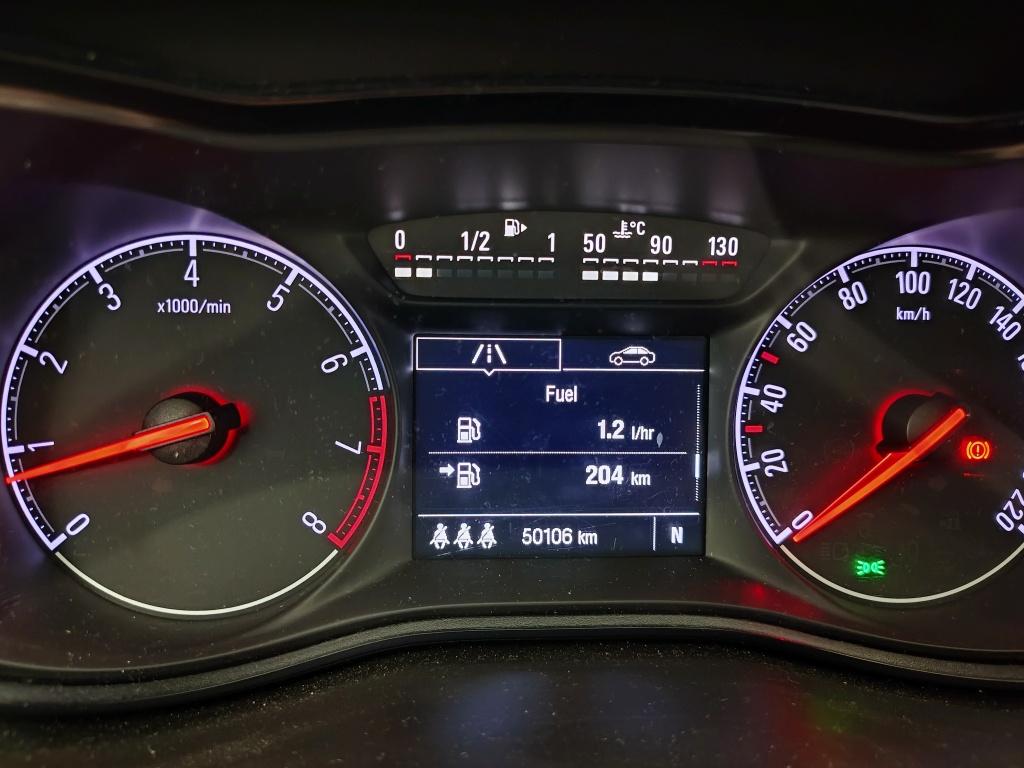 Opel Corsa 1.4 online edition | automaat