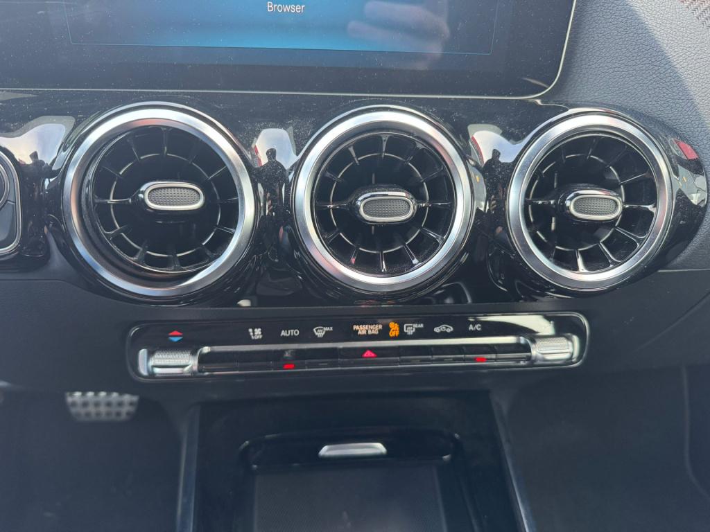 Mercedes-Benz B-Klasse 180 business solution amg