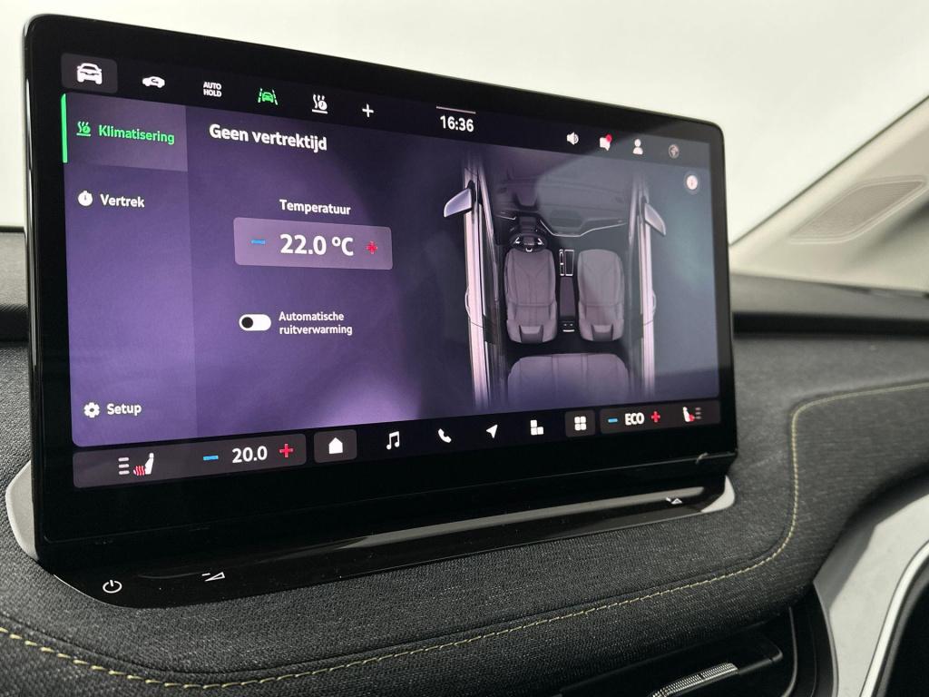 Skoda Elroq business edition tour elektromotor 150 kw / 204 pk