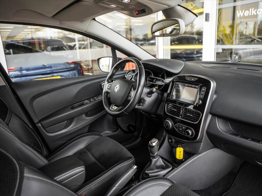 Renault Clio estate 1.2 tce 120pk intens | camera | stoelverwarming | navig