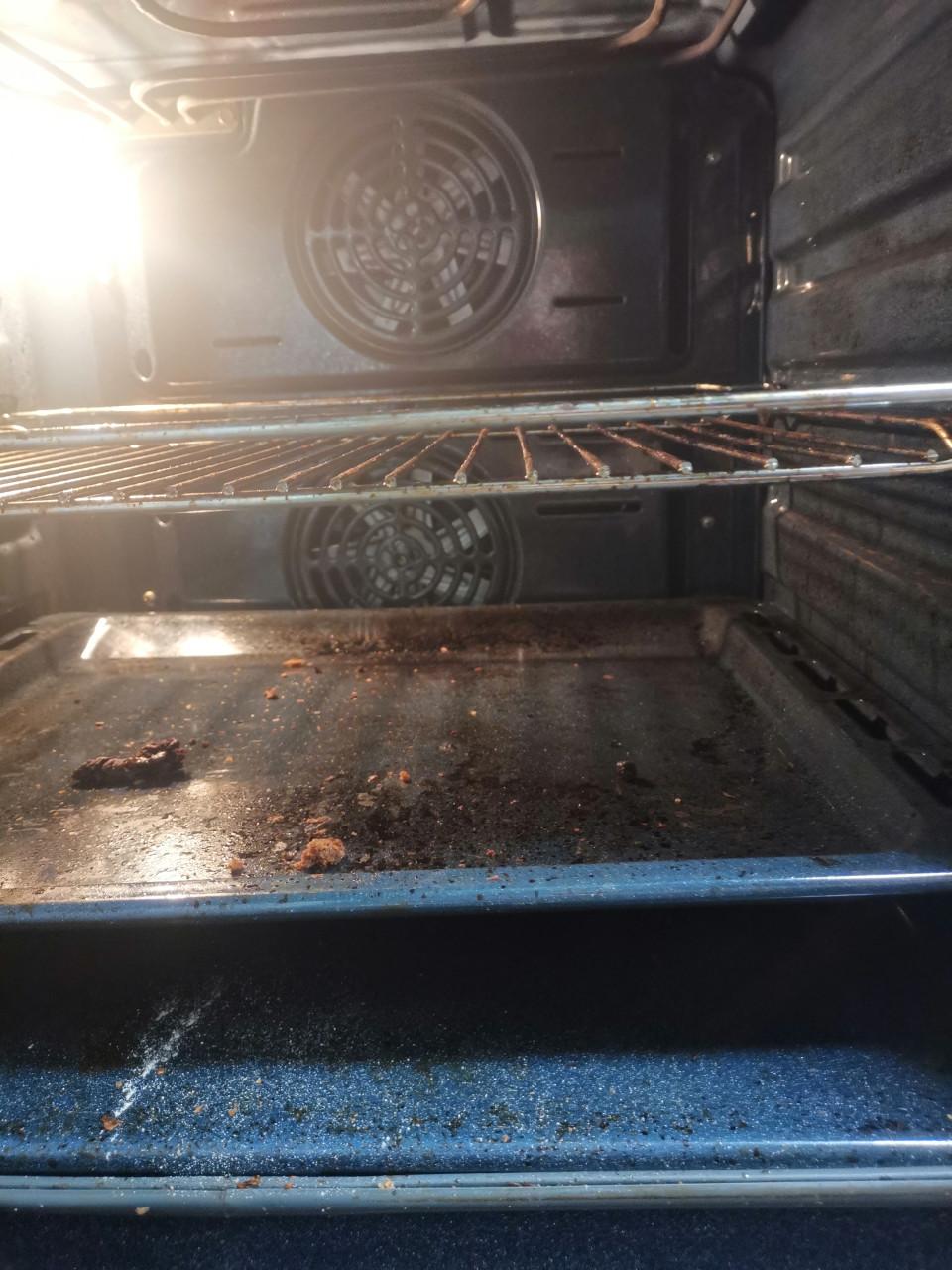 Oven