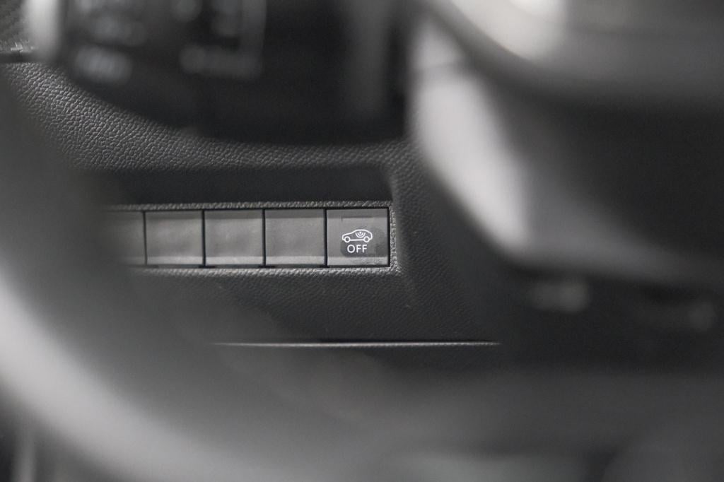 Peugeot 2008 puretech 130 eat8 gt | camera | parkeersensoren | apple carpla
