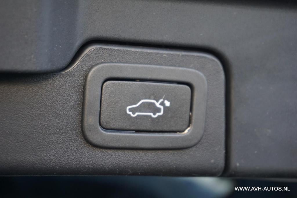 Land Rover Range Rover 2.2 td4 4wd pure automaat