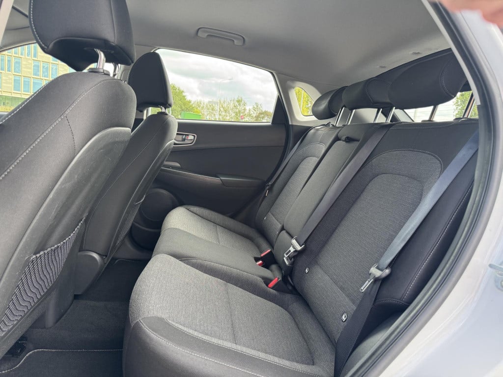 Hyundai Kona ev comfort 64 kwh soh 96% | navigatie | camera | adapt. cruise