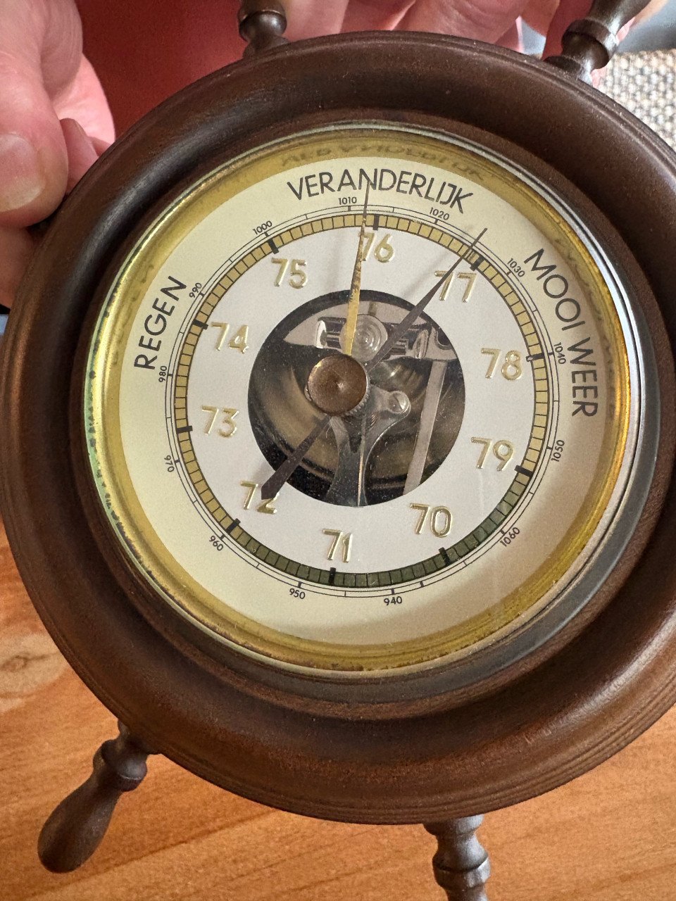 Barometer van hout/metaal