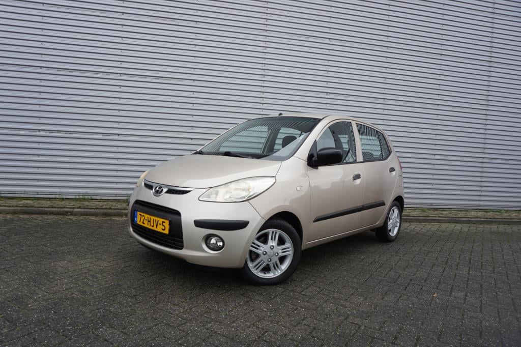 Hyundai I 10 1.25i dynamic cool airco / elektr. ramen / lm velgen / nap