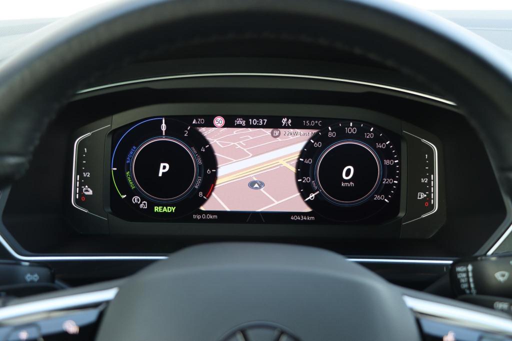 Volkswagen Tiguan 1.4 tsi ehybrid r-line business + 245pk dsg6