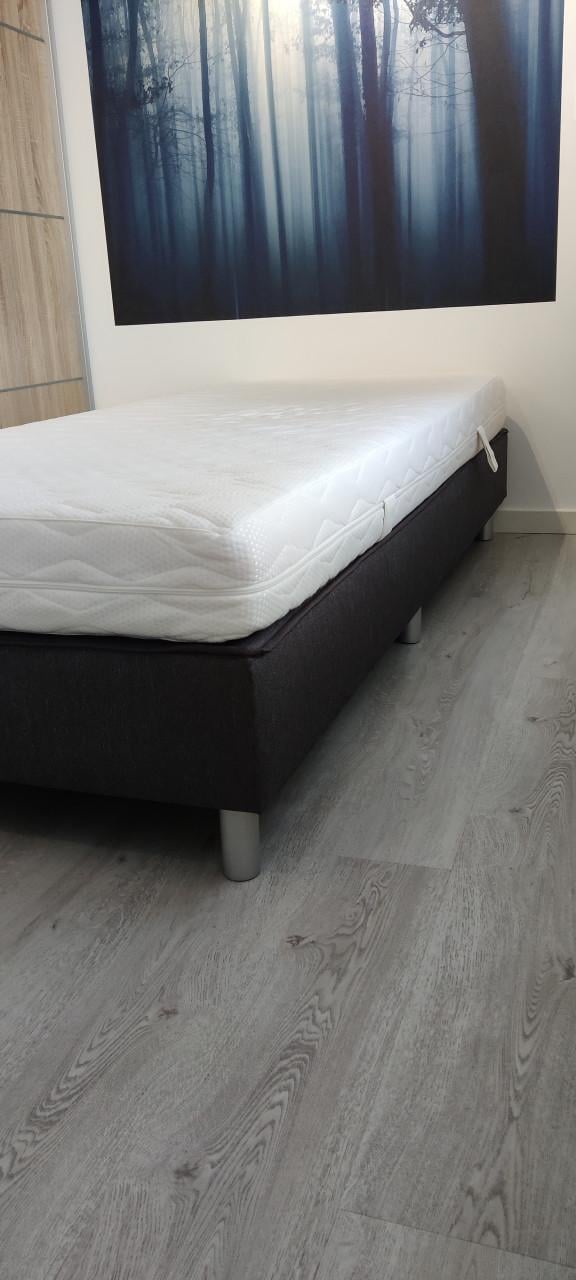 Eenpersoons box spring