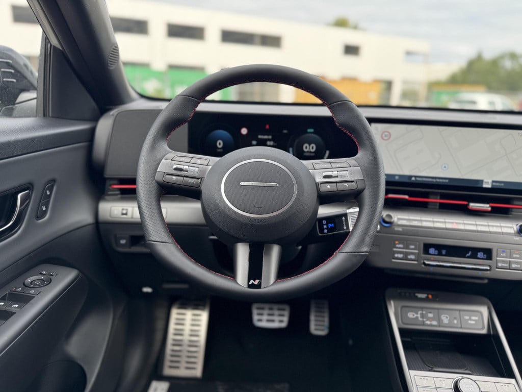 Hyundai Kona 1.6 gdi hev n line sky