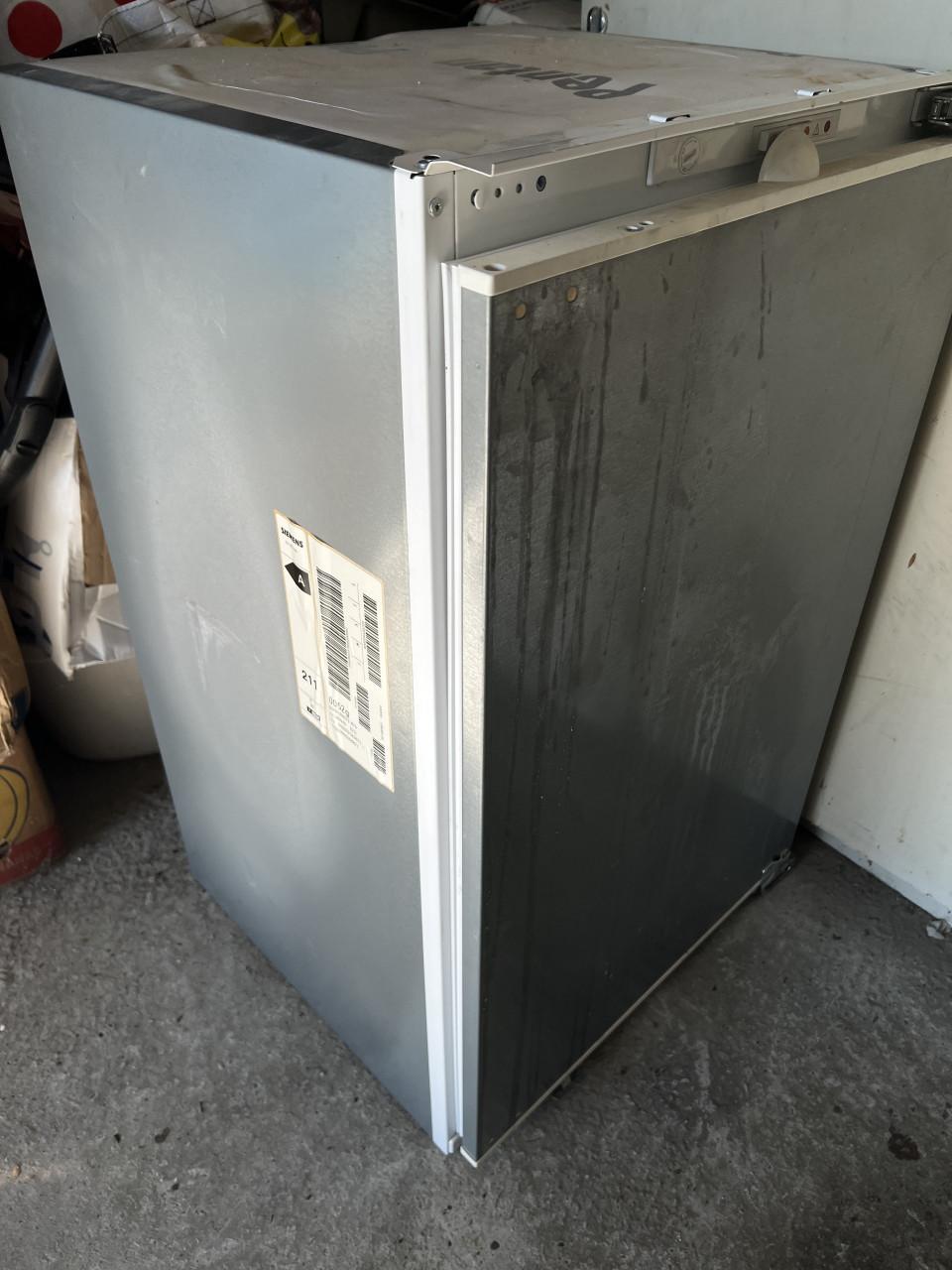 Siemens inbouw vrieskast 87x55 cm. Inhoud Vriezer 106 liter