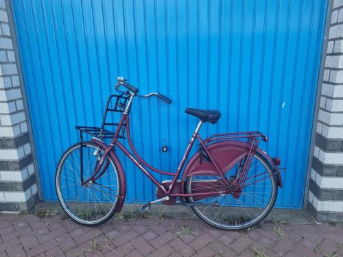 2 x Mooie gave Omafiets merk BATAVUS - Old Dutch