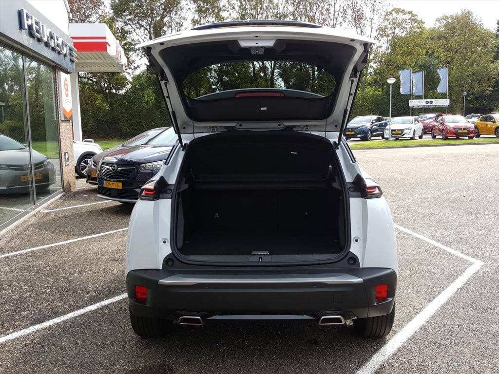 Peugeot 2008 1.2 puretech 130pk allure | navi | bt | applecarplay&androidau