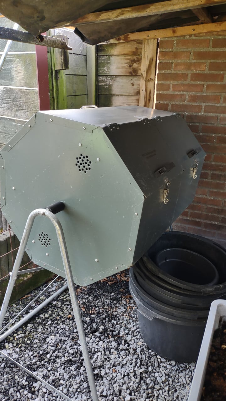 Te koop: compostvat Jora JK125