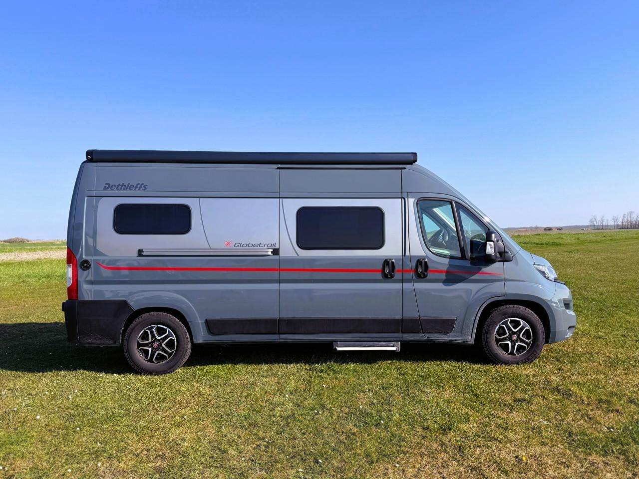 Dethleffs Globetrail 600 DB - 7.961 km - Automaat - 09/2023