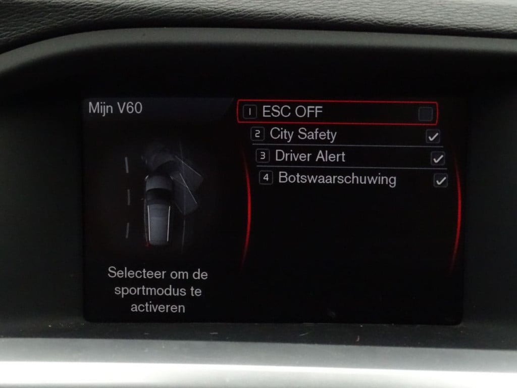 Volvo V60 2.0t momentum automaat | 200 pk | trekhaak