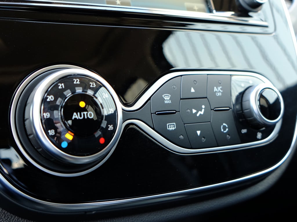Renault Captur tce 150 gpf intens automaat