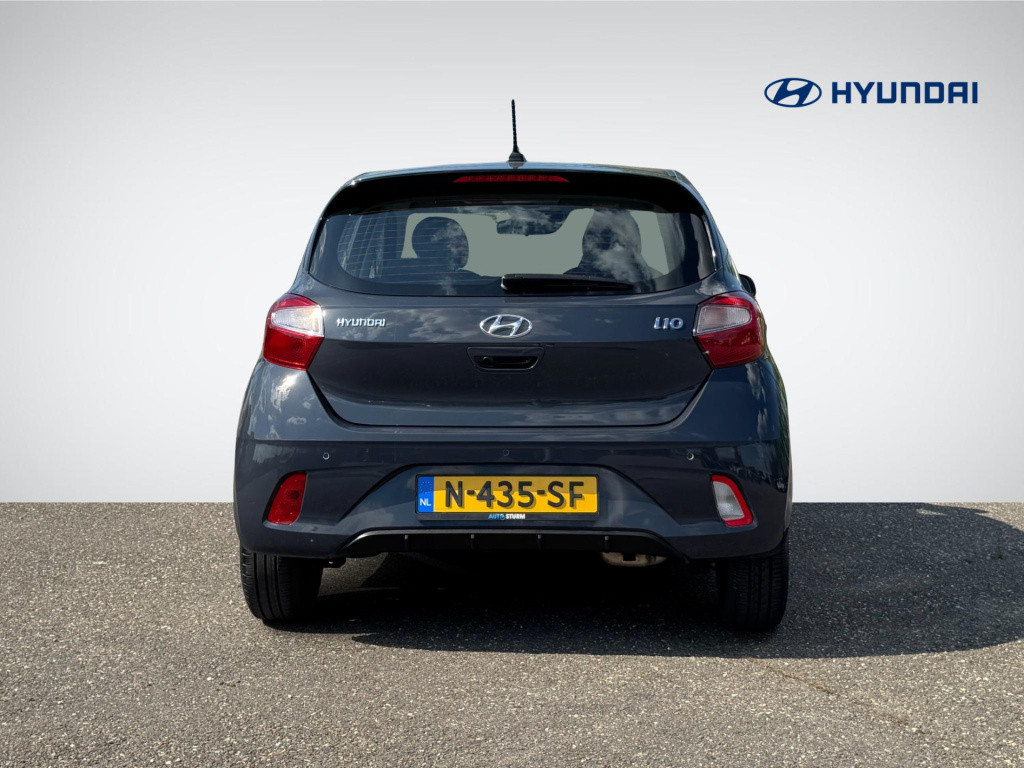 Hyundai I 10 1.0 premium | navigatie | camera | cruise & climate control | 
