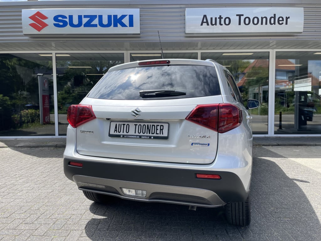 Suzuki Vitara 1.4 boosterjet select smart hybrid