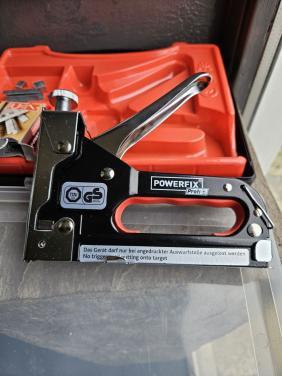 Zgan Powerfix Profi handnietpistoolset met met nietjes...