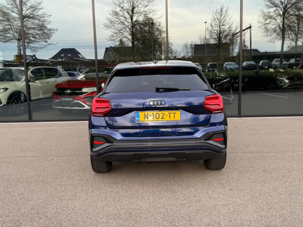 Audi Q2 35 tfsi 150pk s-tronic s edition | 2x s-line | camera | navi | virt